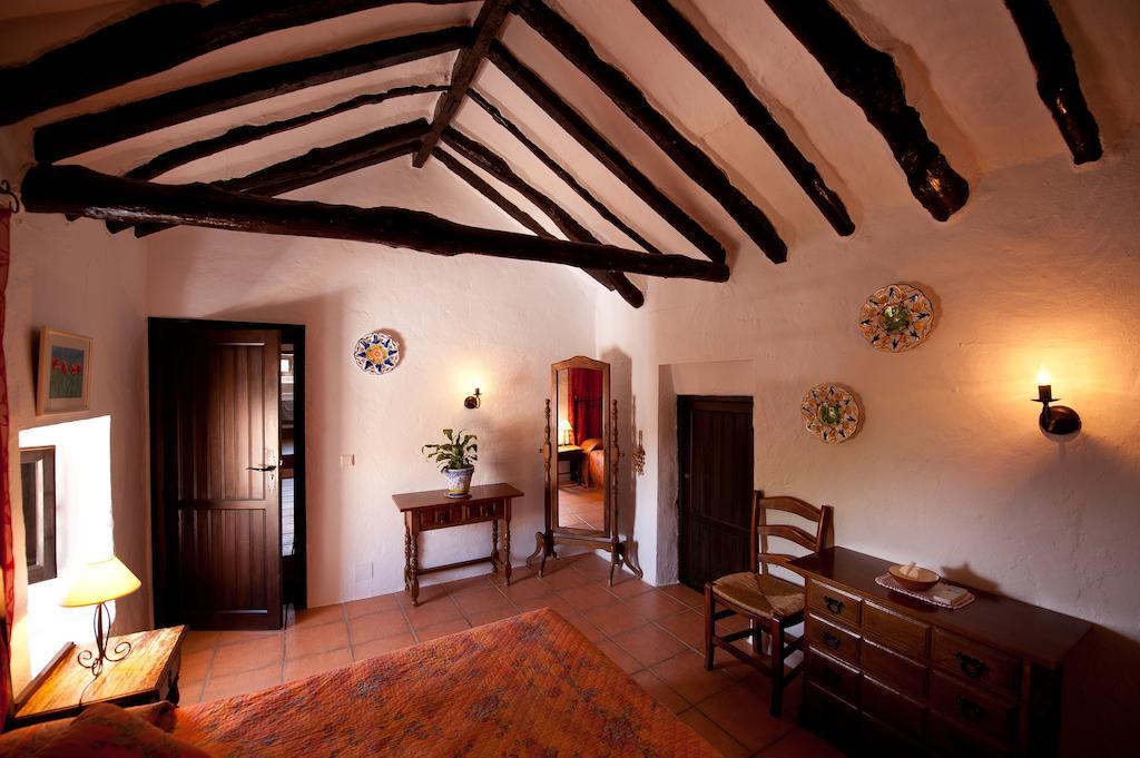 Cortijo La Haza Bed & Breakfast Iznajar Phòng bức ảnh
